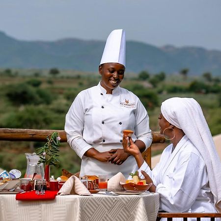 Escarpment Luxury Lodge Manyara Mto wa Mbu Exteriör bild