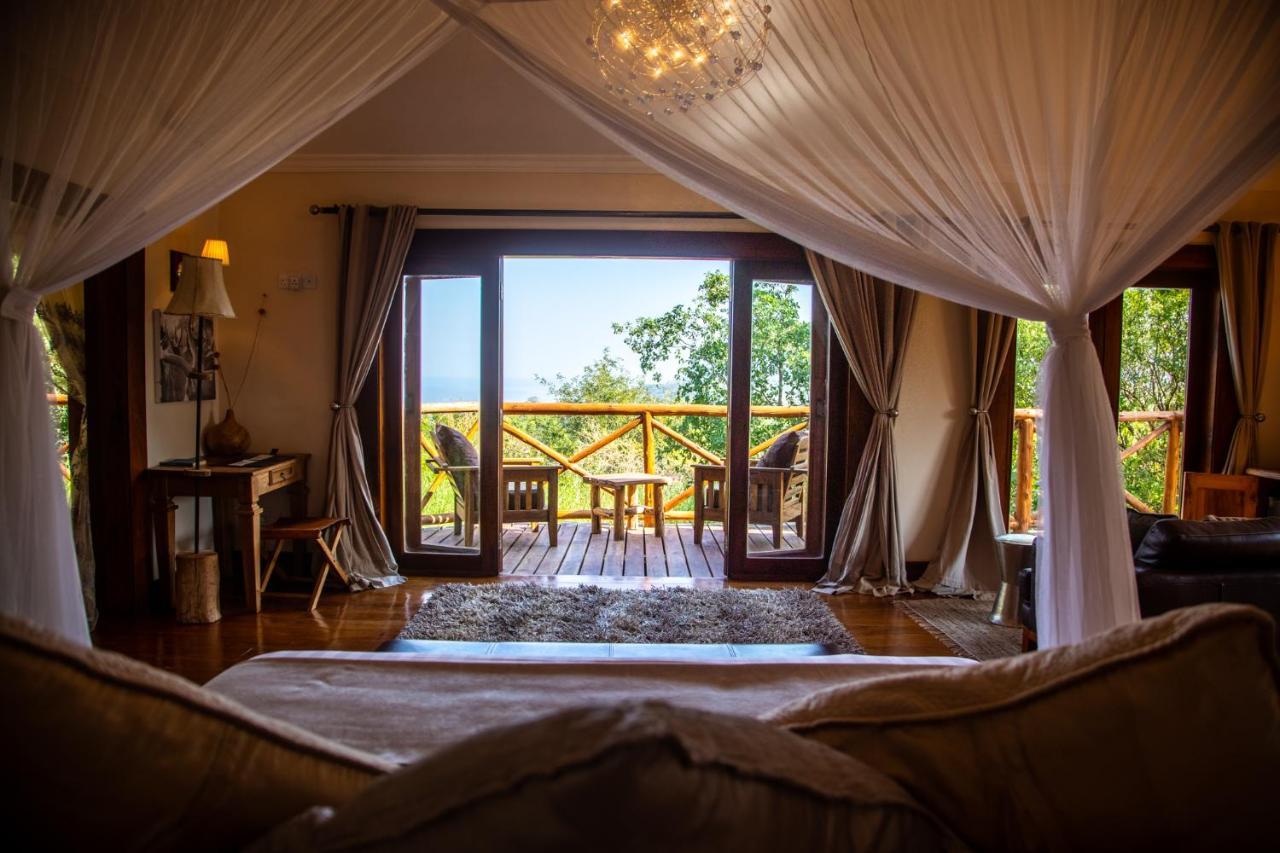 Escarpment Luxury Lodge Manyara Mto wa Mbu Exteriör bild