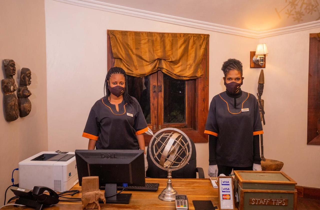 Escarpment Luxury Lodge Manyara Mto wa Mbu Exteriör bild