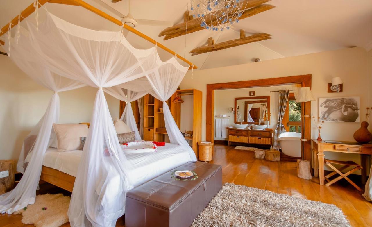 Escarpment Luxury Lodge Manyara Mto wa Mbu Exteriör bild