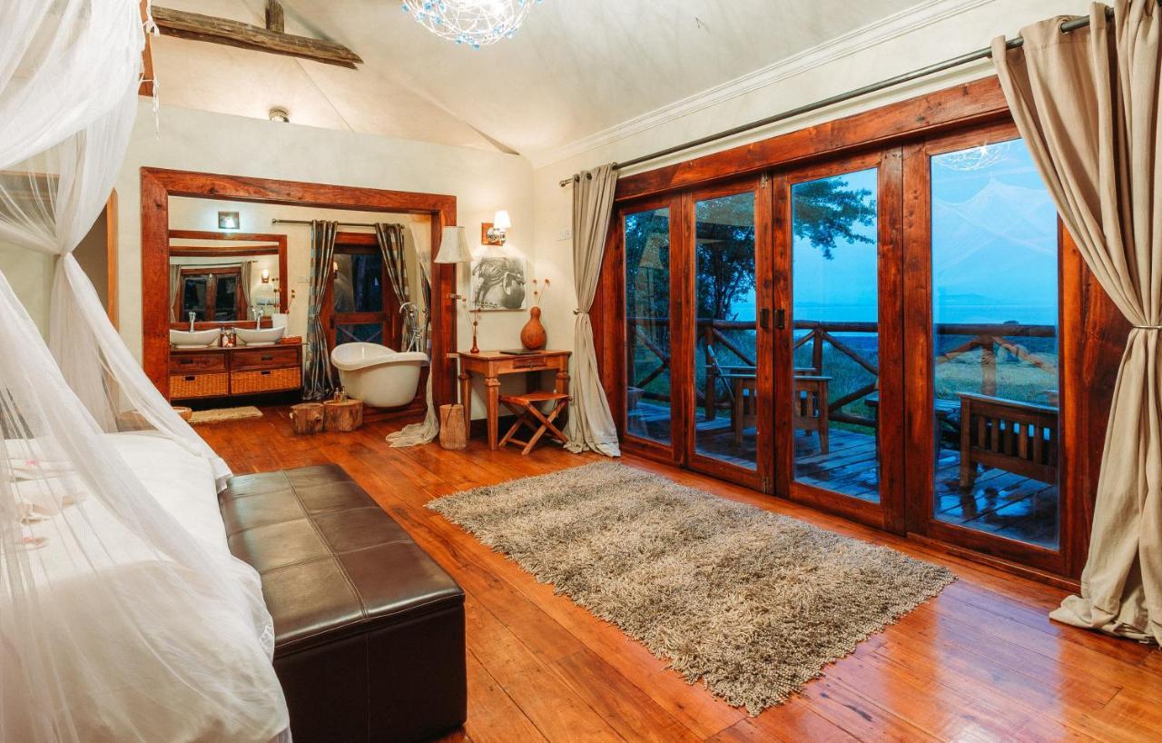 Escarpment Luxury Lodge Manyara Mto wa Mbu Exteriör bild